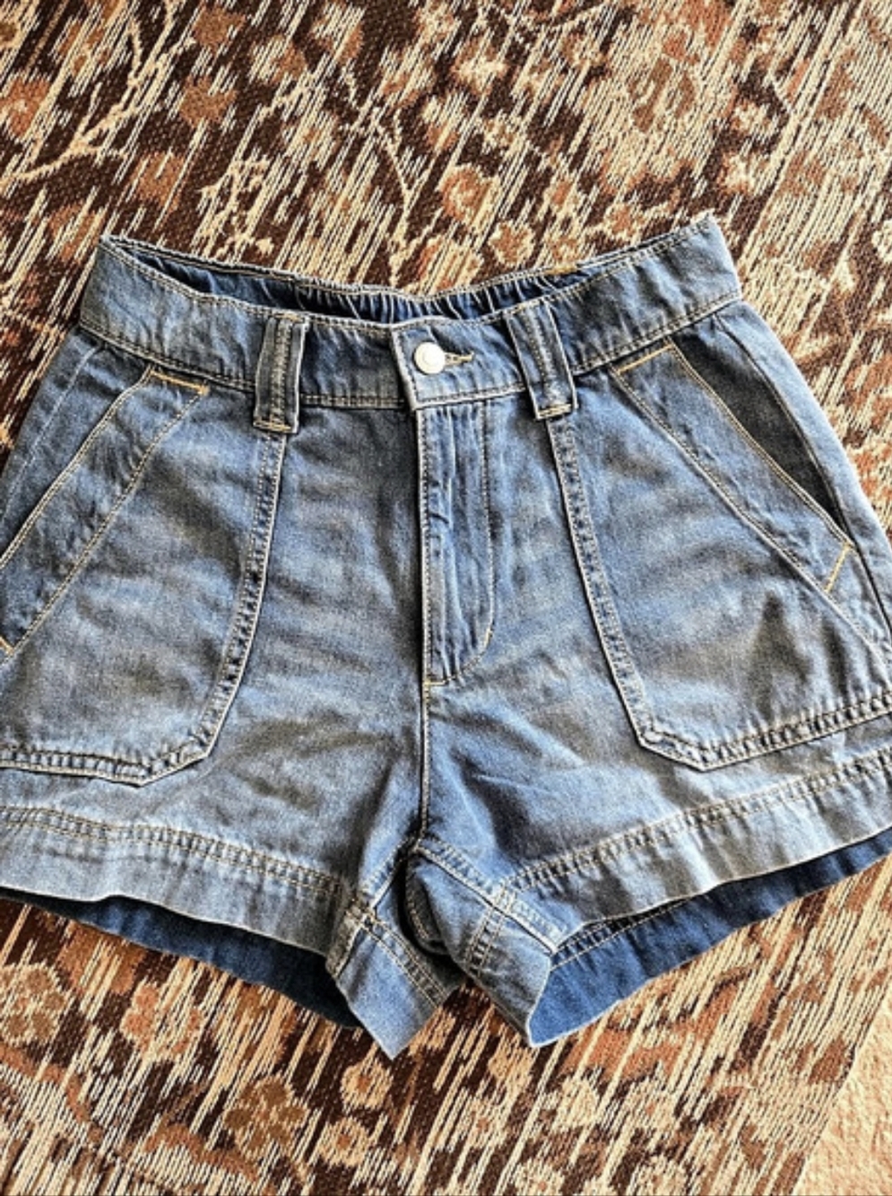 Old Navy High-Rise OG chino Denim Shorts XS
